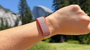 temp_image_1779809200.559925 Fitbit Air Review: The Minimalist Antidote to Smartwatch Burnout