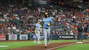 temp_image_1780129159.011841 Bases Loaded, Pressure High: Abner Uribe's Dramatic Redemption for the Brewers