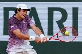 temp_image_1780428354.726417 João Fonseca’s Thrilling Battle at Roland Garros: Highlights and Analysis vs. Mensik