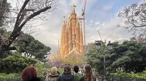 temp_image_1781091485.756978 Sagrada Família: The Masterpiece of God's Architect and Modern Engineering