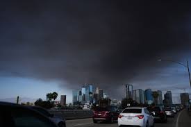 temp_image_1782043622.519655 Mayor of Los Angeles Karen Bass Declares Emergency Over Massive Boyle Heights Warehouse Fire
