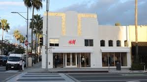 temp_image_1782462991.16989 H&M's Bold Pivot: How AI and Restructuring are Shaping the Future of Fast Fashion