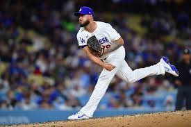 temp_image_1782886128.123566 Wyatt Mills Returns to Dodgers: Roster Shake-up and Bullpen Analysis