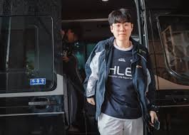 temp_image_1783244506.520325 Hanwha Life Esports Dominates MSI Bracket: G2 Esports Swept in a Masterclass Performance