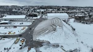 temp_image_1783282482.334264 The Unstoppable Snow Pile: How Barrie, Ontario’s Winter Giant Survived a Summer Heatwave