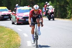 temp_image_1783530781.76914 Tour de France Stage 5: Olav Kooij Dominates Chaotic Sprint Finish in Pau