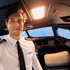 temp_image_1783583462.264712 Flight Instructor Jumps Out of Plane: A Heart-Wrenching Tragedy in Argentina