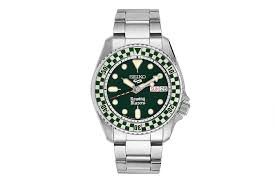 temp_image_1783610391.377635 Seiko Rowing Blazers: The Bold Fusion of Preppy Style and Diver Precision