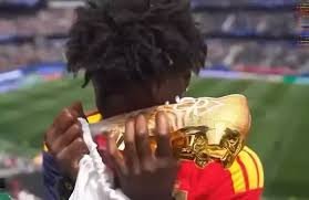 temp_image_1783813498.714643 Cristiano Ronaldo Surprises IShowSpeed with Ultra-Rare Boots Following WC 2026 Drama