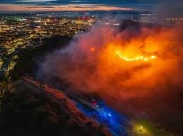 temp_image_1784568156.771295 Edinburgh Fire: Large Blaze Rips Through Arthur's Seat Landmark