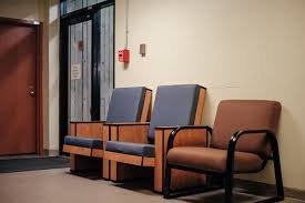 temp_image_1784675849.291117 The Shadow of 'Complete Searches': Investigating Trauma in Quebec's Centre Jeunesse