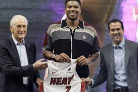 temp_image_1785000627.538271 Giannis Antetokounmpo: The Emotional Journey from Milwaukee Loyalty to Miami Heat Challenges