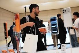 temp_image_1785055223.639068 Apple iPhone 18 Pro Max: The Bold Strategy Behind the AI Revolution