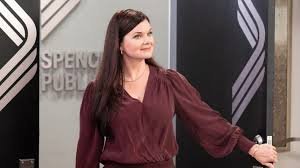 temp_image_1785081320.54042 Who is Heather Tom? Discover the Rise of this Digital Trendsetter