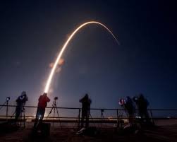 temp_image_1785616185.660906 SpaceX Rocket Moon Crash: Accidental Lunar Impact to Create New Crater