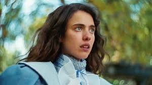 temp_image_1787066467.426303 Margaret Qualley: The Rising Powerhouse of Modern Cinema
