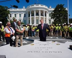 temp_image_1787213958.063424 White House Luxury: Donald Trump’s ‘Builder-in-Chief’ Tour Amid National Crisis