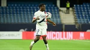 temp_image_1787679207.164764 Paris Saint-Germain Football Club: Transfer Market Shake-up and Yoram Zague's New Chapter
