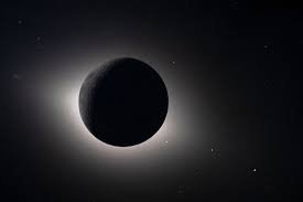 temp_image_1787896438.16947 Solar Eclipse 2026 and the Deep Partial Lunar Eclipse: A Guide for Canadian Stargazers