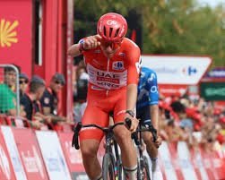 temp_image_1787906565.075878 Tadej Pogacar Dominates Vuelta a España Stage 6: A Masterclass in Professional Cycling