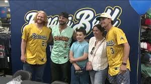 temp_image_1787948346.033911 Savannah Bananas at Gillette Stadium: The Banana Ball Spectacle Hits Foxboro