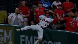 temp_image_1787982761.157507 Wade Meckler’s Unreal Home Run Robbery: A Masterclass in Right Field Defense