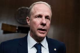 temp_image_1789045254.485536 Steve Feinberg and the CIA Gold Bar Mystery: Uncovering the Defense Department Connection