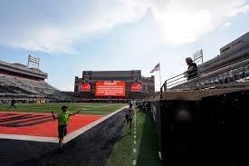 temp_image_1789233721.626573 Oregon vs. Oklahoma State: Weather Delay Hits Week 2 Clash in Stillwater