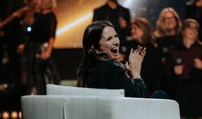 temp_image_1789858384.658724 En Direct de l'Univers Season 19: France Beaudoin Sparks Mystery with Secret Guest