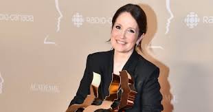 temp_image_1790217090.683114 En Direct de l'Univers Breaks Tradition: Radio-Canada Live Special Heading to La Baie!