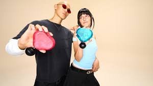 temp_image_1790274777.269877 Theragun Y2K Mini: Retro Vibes Meet High-Tech Recovery