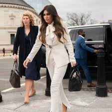 temp_image_1791412374.374265 Who is Kimberly Guilfoyle? From Legal Powerhouse to Political Influence