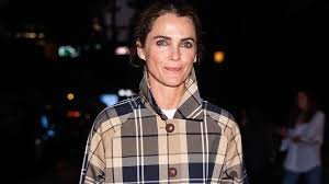 temp_image_1791584623.142132 The Diplomat: Keri Russell's Effortless Guide to British-Inspired Street Style